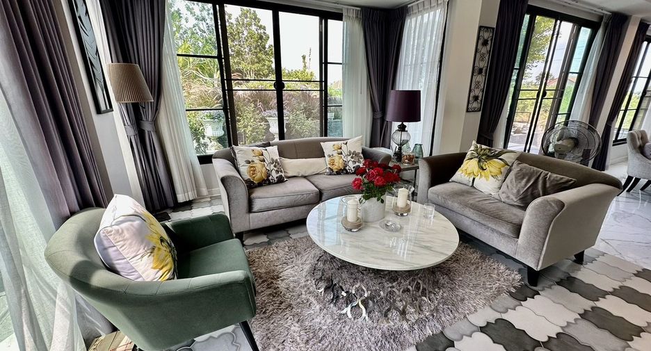 À vendre et à louer 4 chambres maison à Hua Hin, Prachuap Khiri Khan