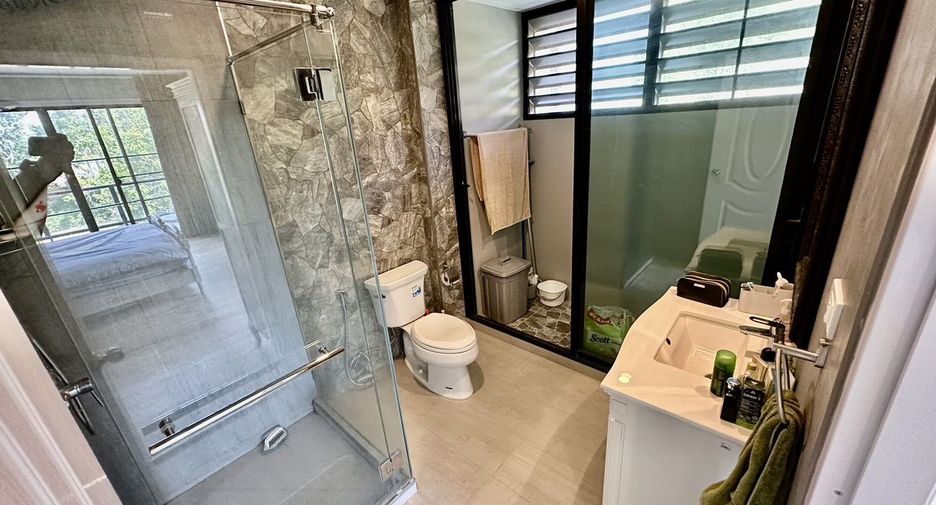 À vendre et à louer 4 chambres maison à Hua Hin, Prachuap Khiri Khan