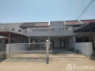 For Rent 4 Bedroom Townhouse In Mueang Chiang Mai