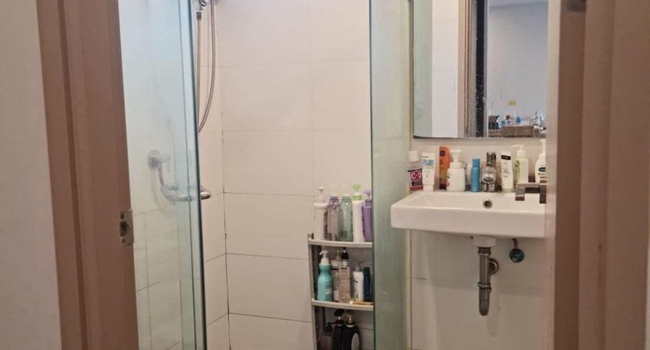 For sale 1 bed condo in Suan Luang, Bangkok
