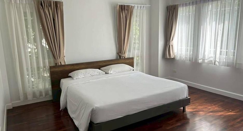 Casa en alquiler de 3 habitaciones en Mueang Phuket, Phuket