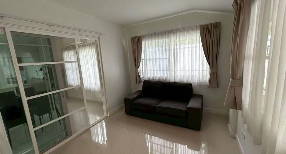 Casa en alquiler de 3 habitaciones en Mueang Phuket, Phuket