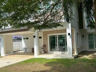 For rent 3 bedrooms house in Mueang Phuket, Phuket