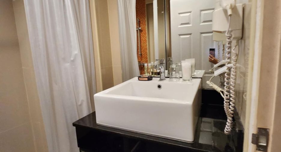 For sale studio condo in Bang Lamung, Chonburi