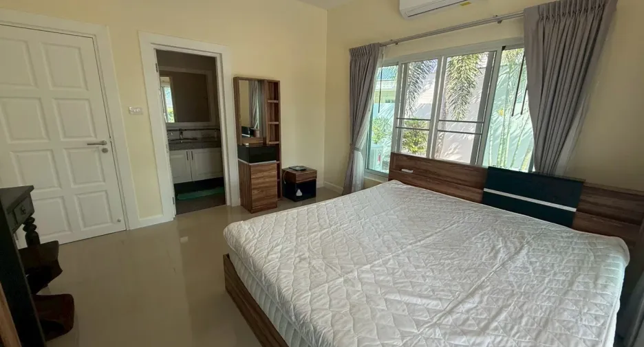 For rent 3 bedrooms house in Hua Hin, Prachuap Khiri Khan