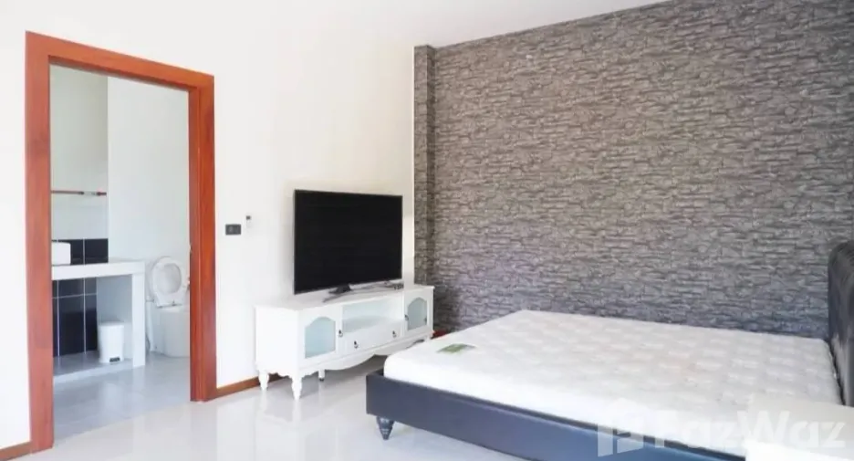 For sale and for rent 4 bedrooms house in Hang Dong, Chiang Mai