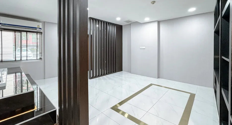 For sale 1 bed condo in Din Daeng, Bangkok