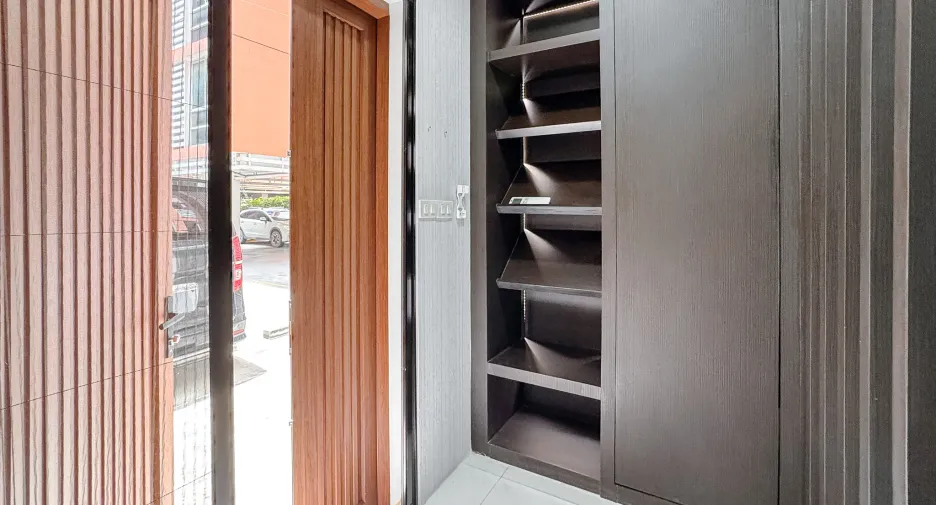 For sale 1 bed condo in Din Daeng, Bangkok