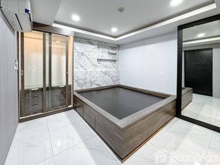 For sale 1 bed condo in Din Daeng, Bangkok