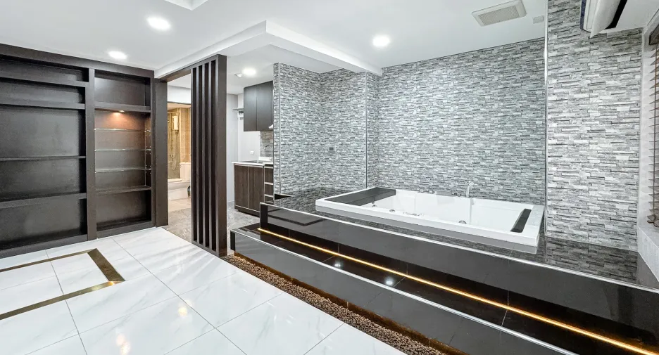 For sale 1 bed condo in Din Daeng, Bangkok