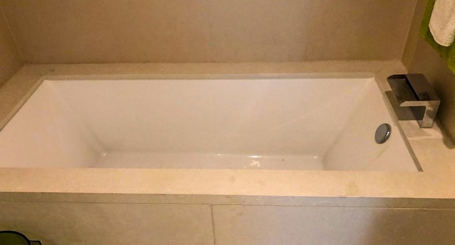 Wohnung zum Kauf mit 2 Zimmer in Sathon, Bangkok
