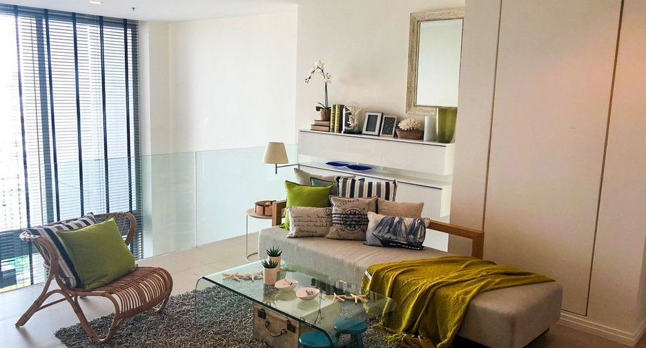 Wohnung zum Kauf mit 2 Zimmer in Sathon, Bangkok