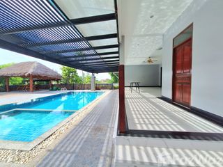 For rent 3 bedrooms villa in Cha Am, Phetchaburi