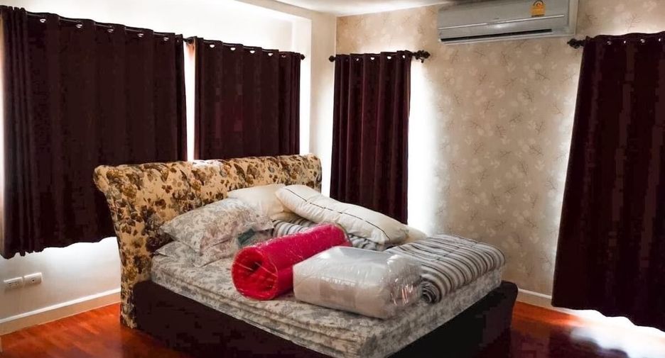 Casa en venta de 3 habitaciones en Mueang Chiang Mai, Chiang Mai