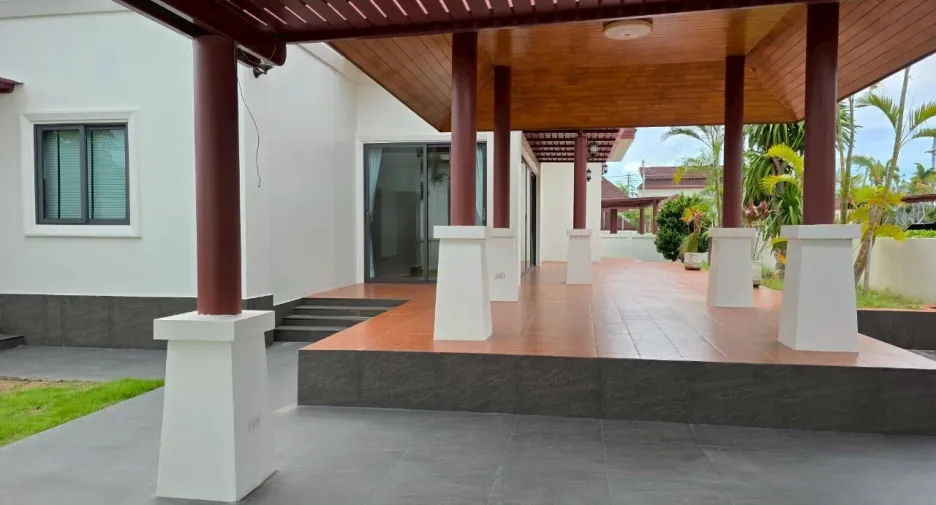 Villa en venta de 3 habitaciones en Mueang Prachuap Khiri Khan, Prachuap Khiri Khan
