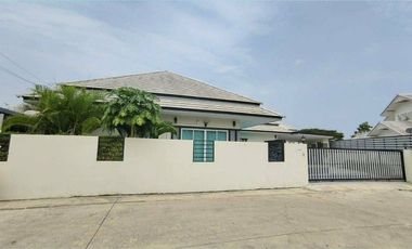 For rent 3 bedrooms house in Hua Hin, Prachuap Khiri Khan