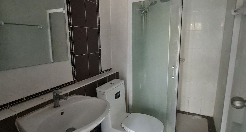 出售 2 卧室 公寓 在 Mueang Chiang Mai, Chiang Mai
