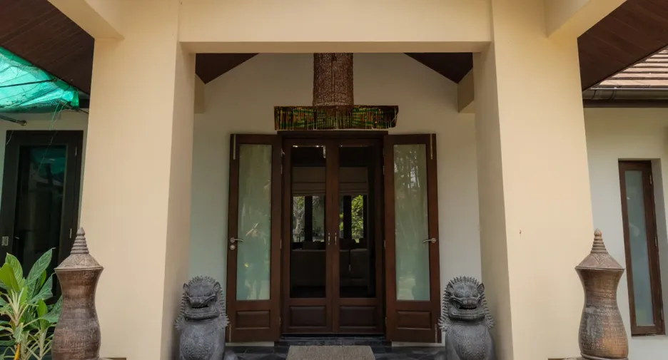 出售 5 卧室 别墅 在 Hang Dong, Chiang Mai