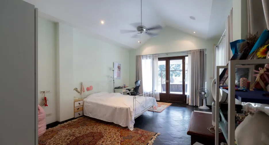 出售 5 卧室 别墅 在 Hang Dong, Chiang Mai