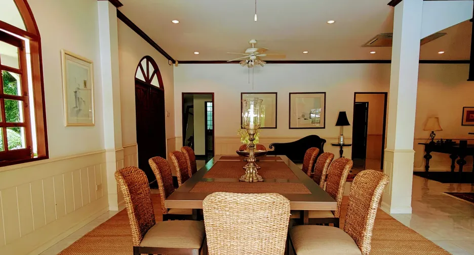For sale 6 bedrooms villa in Hua Hin, Prachuap Khiri Khan