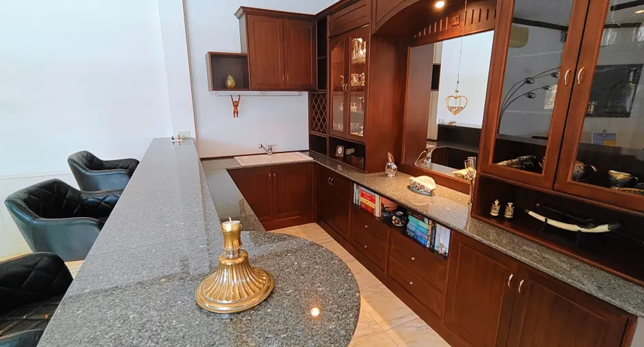 For sale 6 bedrooms villa in Hua Hin, Prachuap Khiri Khan