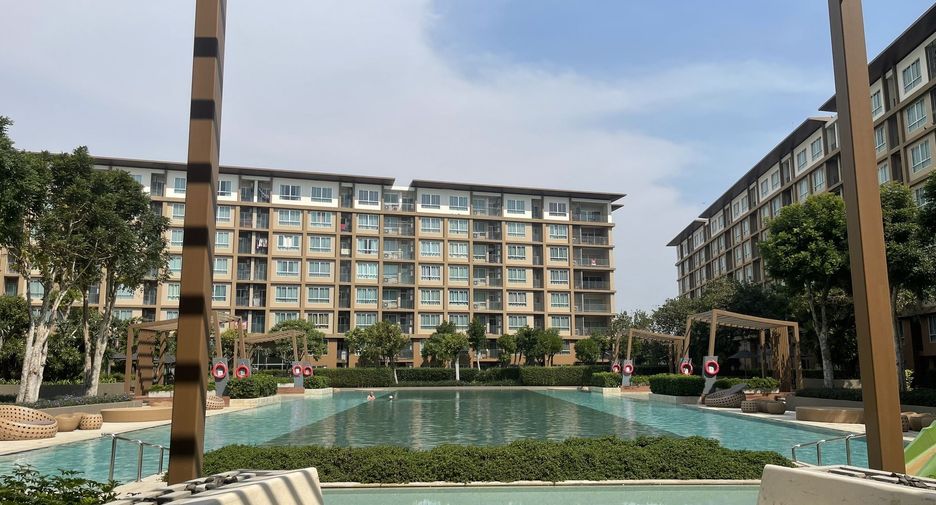 For rent 3 bedrooms condo in Cha Am, Phetchaburi