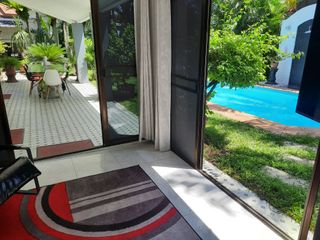 À louer 2 chambres villa à Mueang Phuket, Phuket
