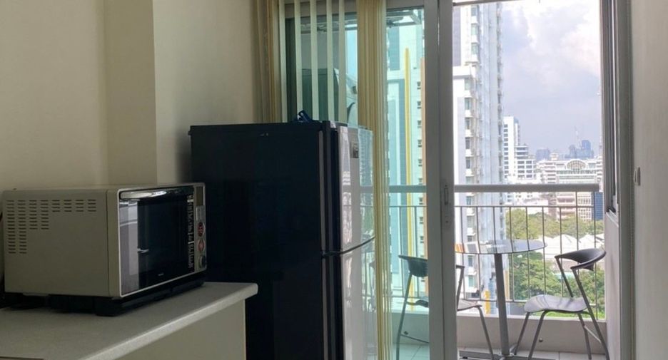 For sale and for rent 1 bed condo in Sathon, Bangkok