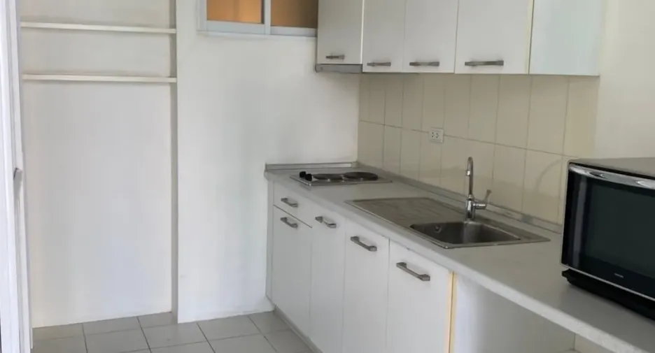 For sale and for rent 1 bed condo in Sathon, Bangkok
