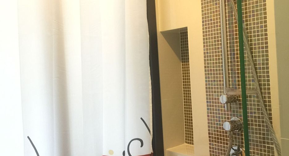For sale 1 bed condo in Sathon, Bangkok
