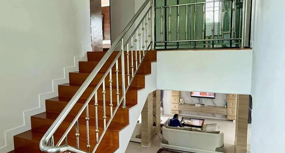 For rent 4 bedrooms house in Doi Saket, Chiang Mai