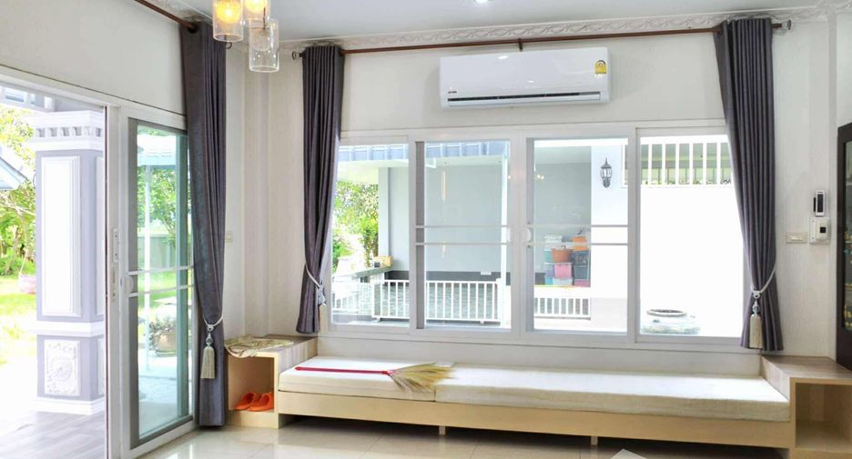 For rent 4 bedrooms house in Doi Saket, Chiang Mai