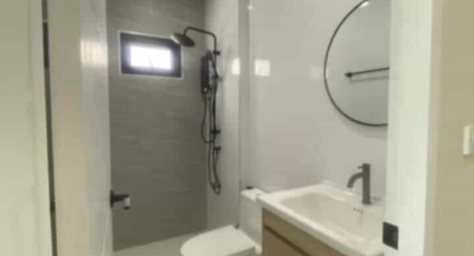 For rent 3 bedrooms house in Pran Buri, Prachuap Khiri Khan