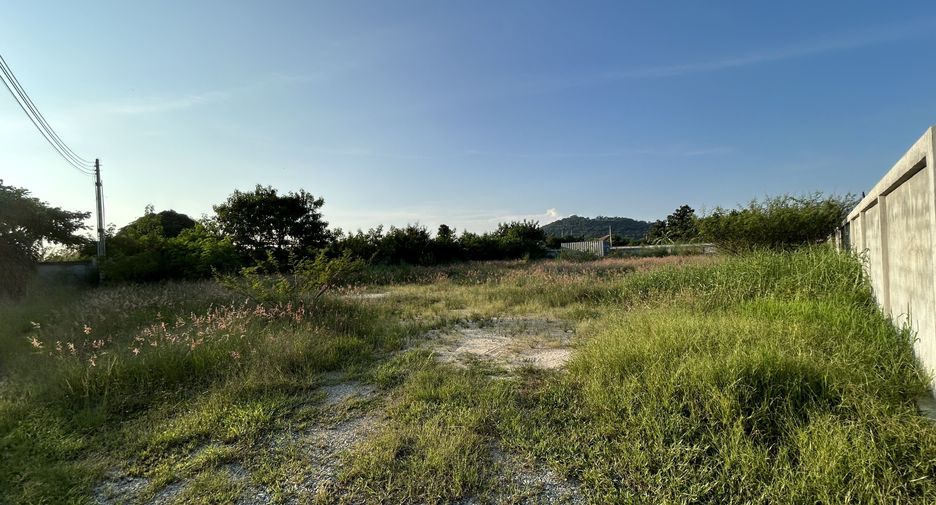 出售 土地 在 Bang Lamung, Chon Buri