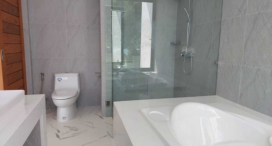 Продажа 3 спальни вилла в Самуи, Сураттани