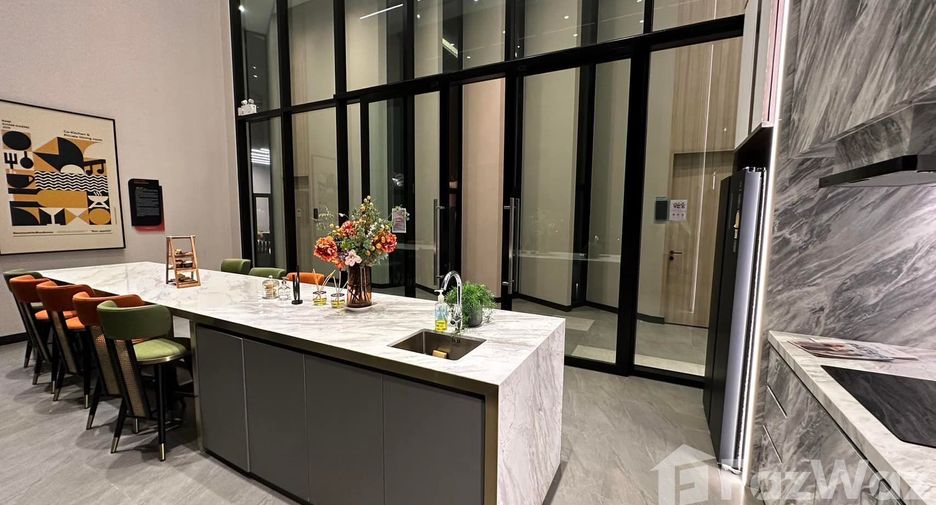 For sale 1 bed condo in Min Buri, Bangkok
