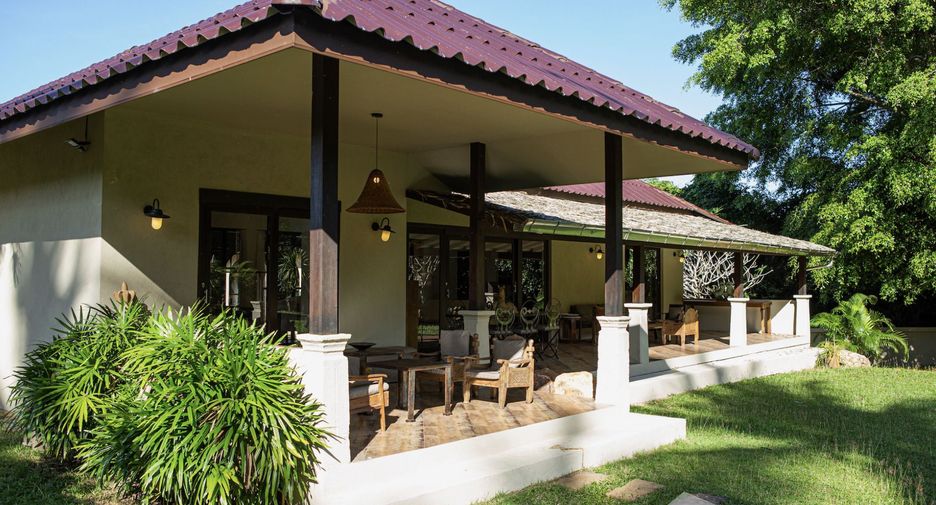 For rent 5 bedrooms villa in Ko Samui, Surat Thani