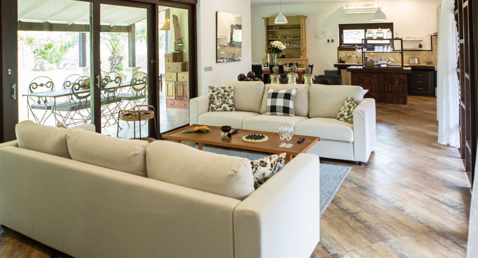 For rent 5 bedrooms villa in Ko Samui, Surat Thani