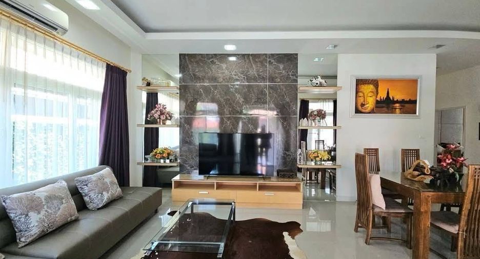 出租 3 卧室 独立屋 在 Bang Lamung, Chon Buri