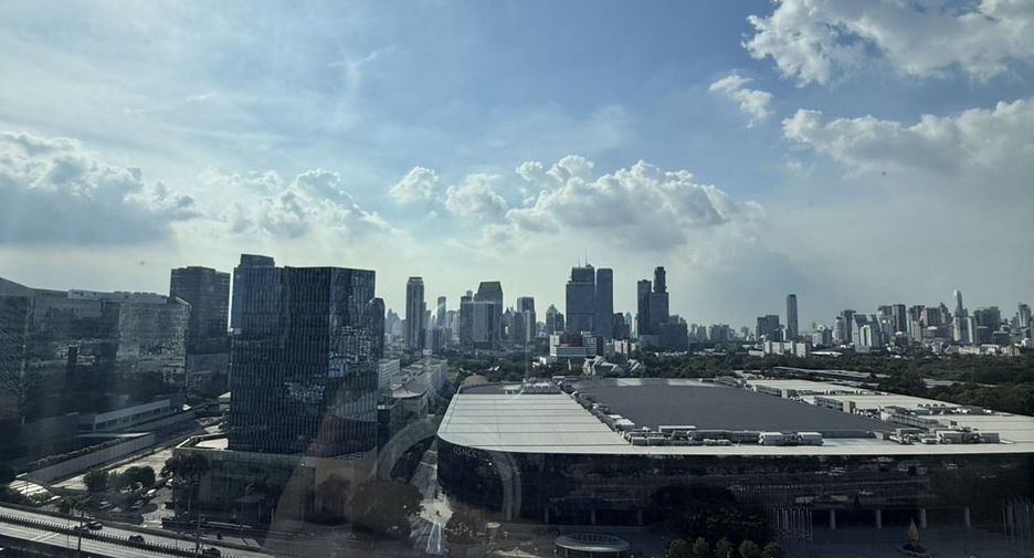 Wohnung zum Kauf mit Studio in Khlong Toei, Bangkok