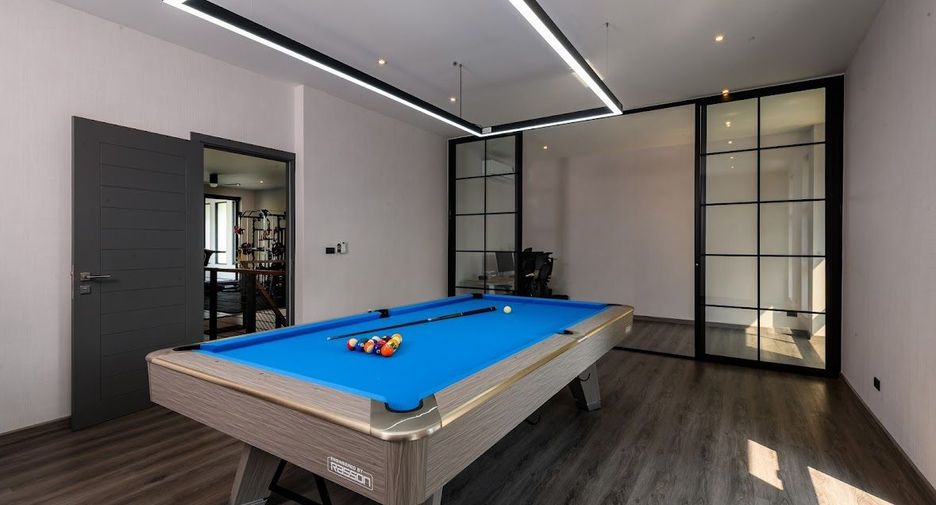 For sale 3 bedrooms villa in Mueang Chiang Mai, Chiang Mai