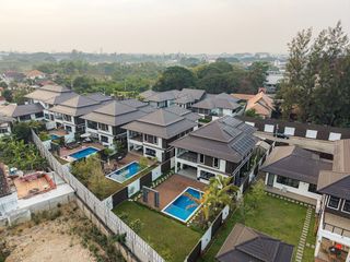 For sale 3 bedrooms villa in Mueang Chiang Mai, Chiang Mai