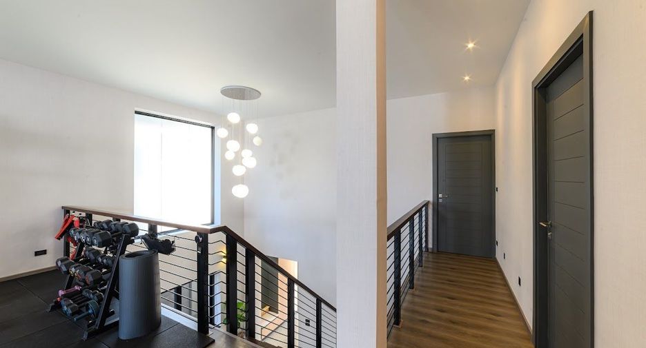 For sale 3 bedrooms villa in Mueang Chiang Mai, Chiang Mai