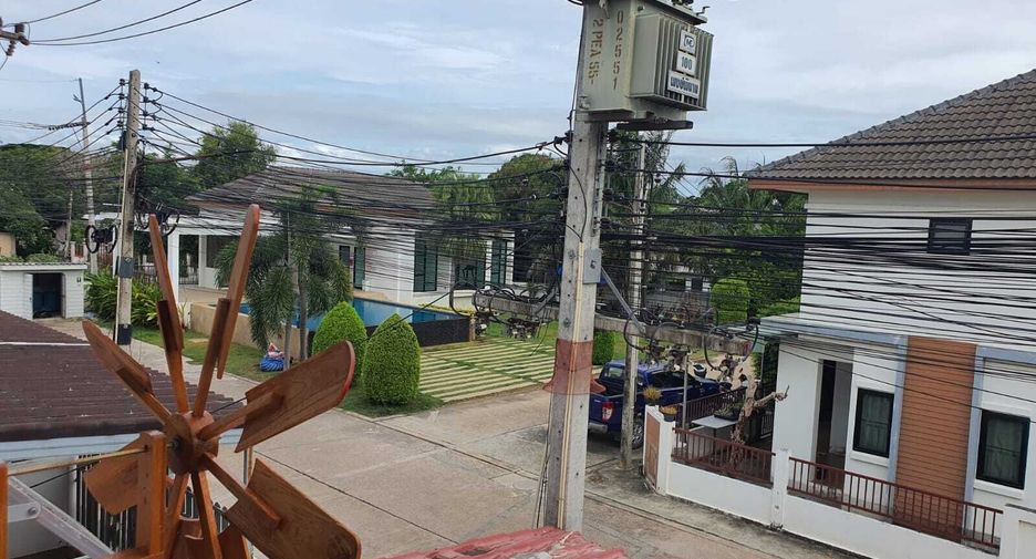 出售 2 卧室 联排别墅 在 Bang Lamung, Chon Buri