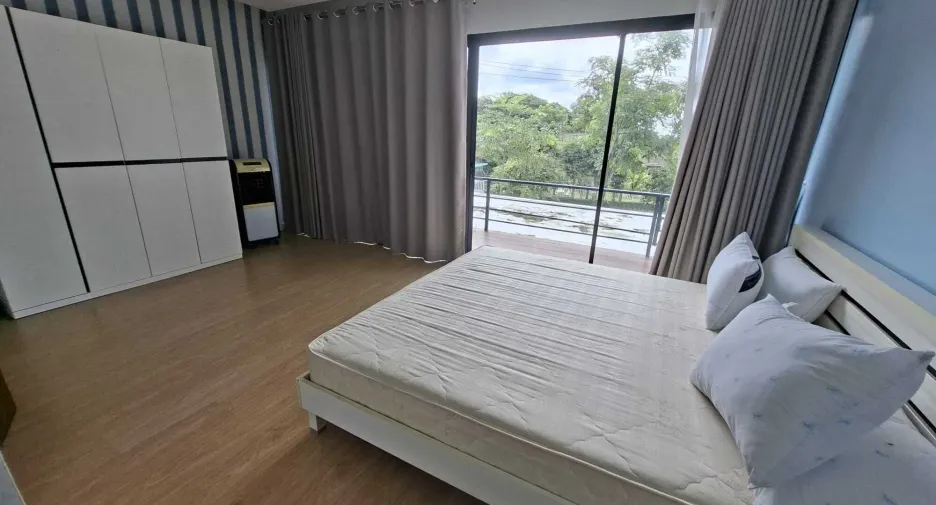 Haus zum Kauf und zur Miete mit 3 Zimmer in Hang Dong, Chiang Mai