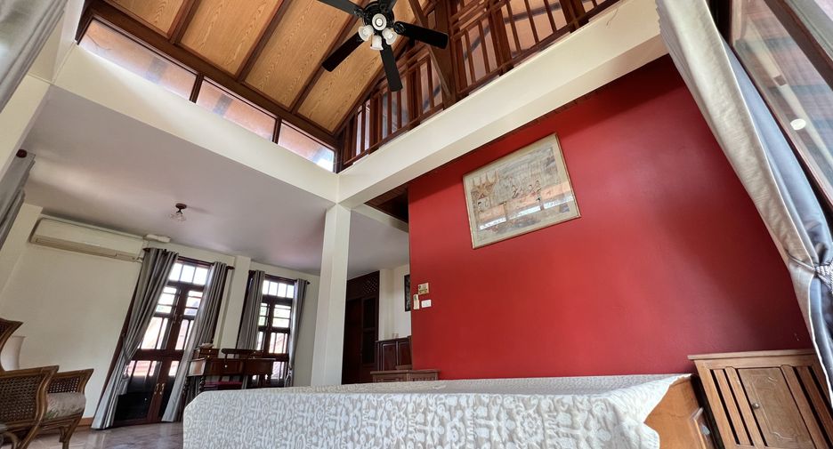 For sale 5 bedrooms house in Lak Si, Bangkok