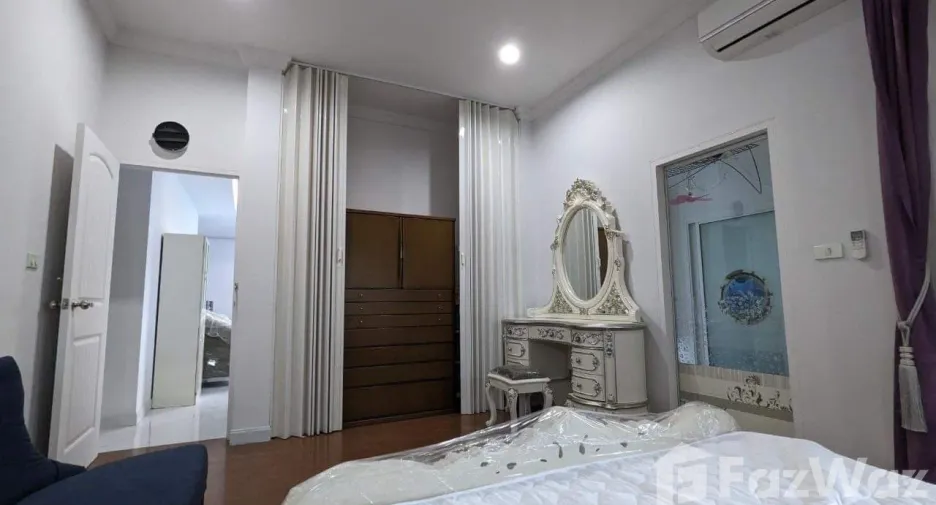 For rent 3 bedrooms villa in Mueang Chiang Mai, Chiang Mai