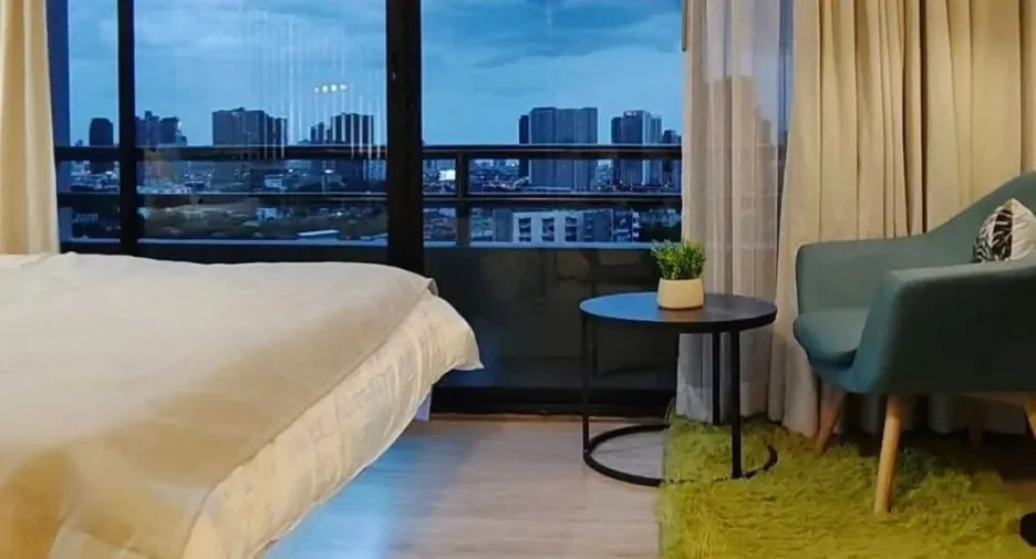 For sale 1 bed condo in Phasi Charoen, Bangkok