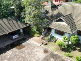 Продажа 5 спальни дом в Дои Сакет, Чианг Маи