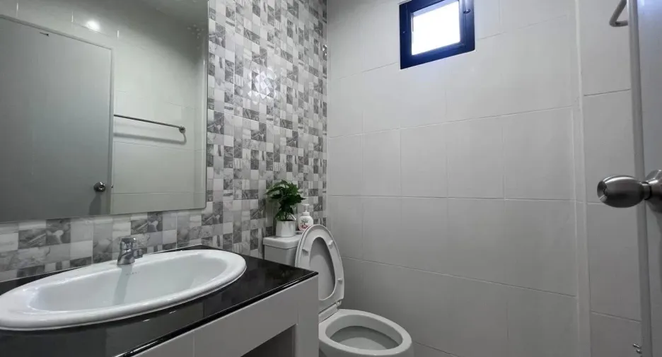 For rent 3 bedrooms house in Hang Dong, Chiang Mai